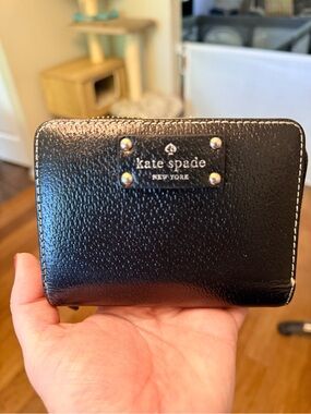 kate spade Black Pebbled Leather Zip Card Case Wallet